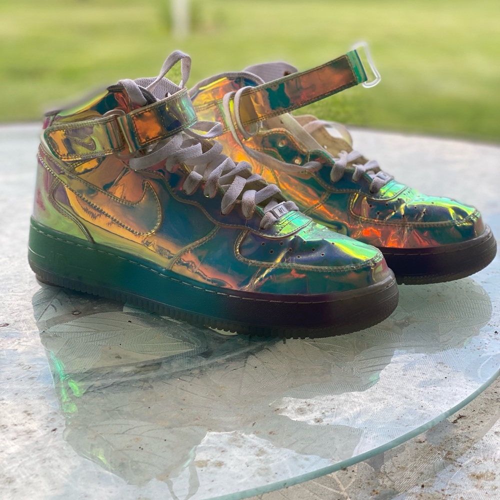 nike af1 iridescent mid size 9